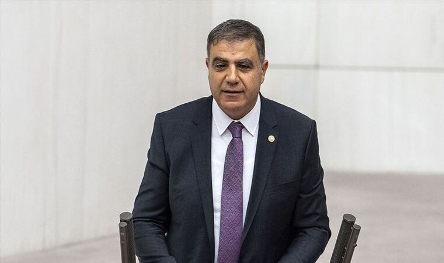 CHP Hatay Milletvekili Mehmet Güzelmansur “Hatay Stadyumunu İstiyor”