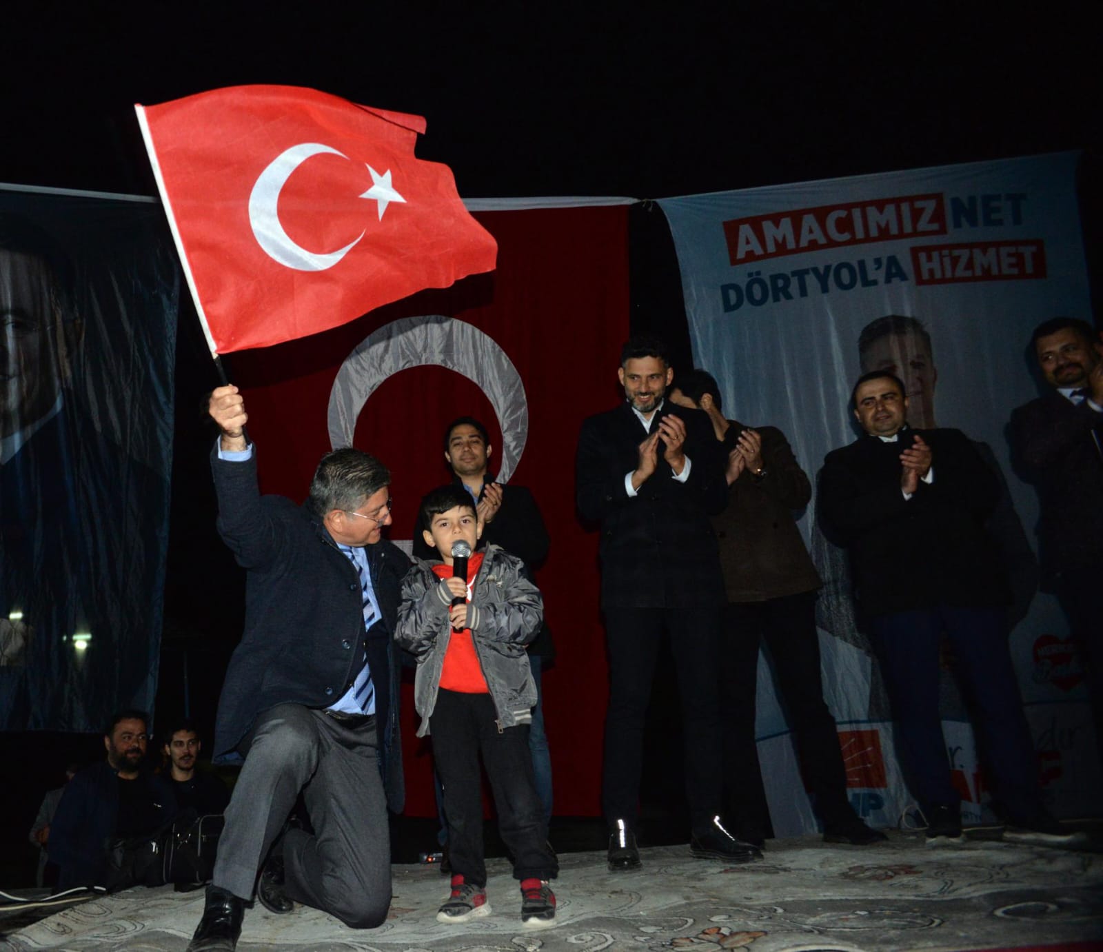 CHP Dörtyol Belediye Başkan Adayı Bahadır Amaç Coşkuyla Karşılandı