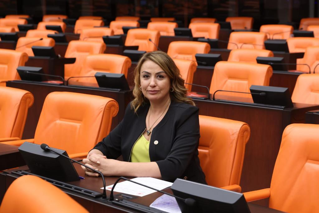 CHP Hatay Milletvekili Nermin Yıldırım Kara “Fatura Var, Elektrik Ve İnternet Yok” 