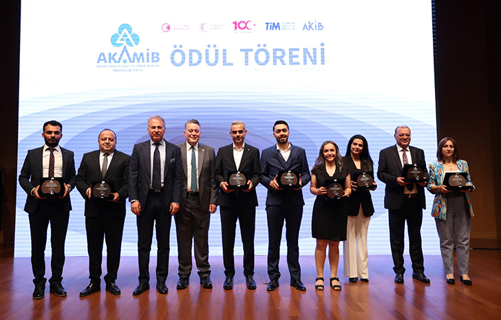 Mobilyada Akdeniz’in İhracat Şampiyonları Ödüllendirildi